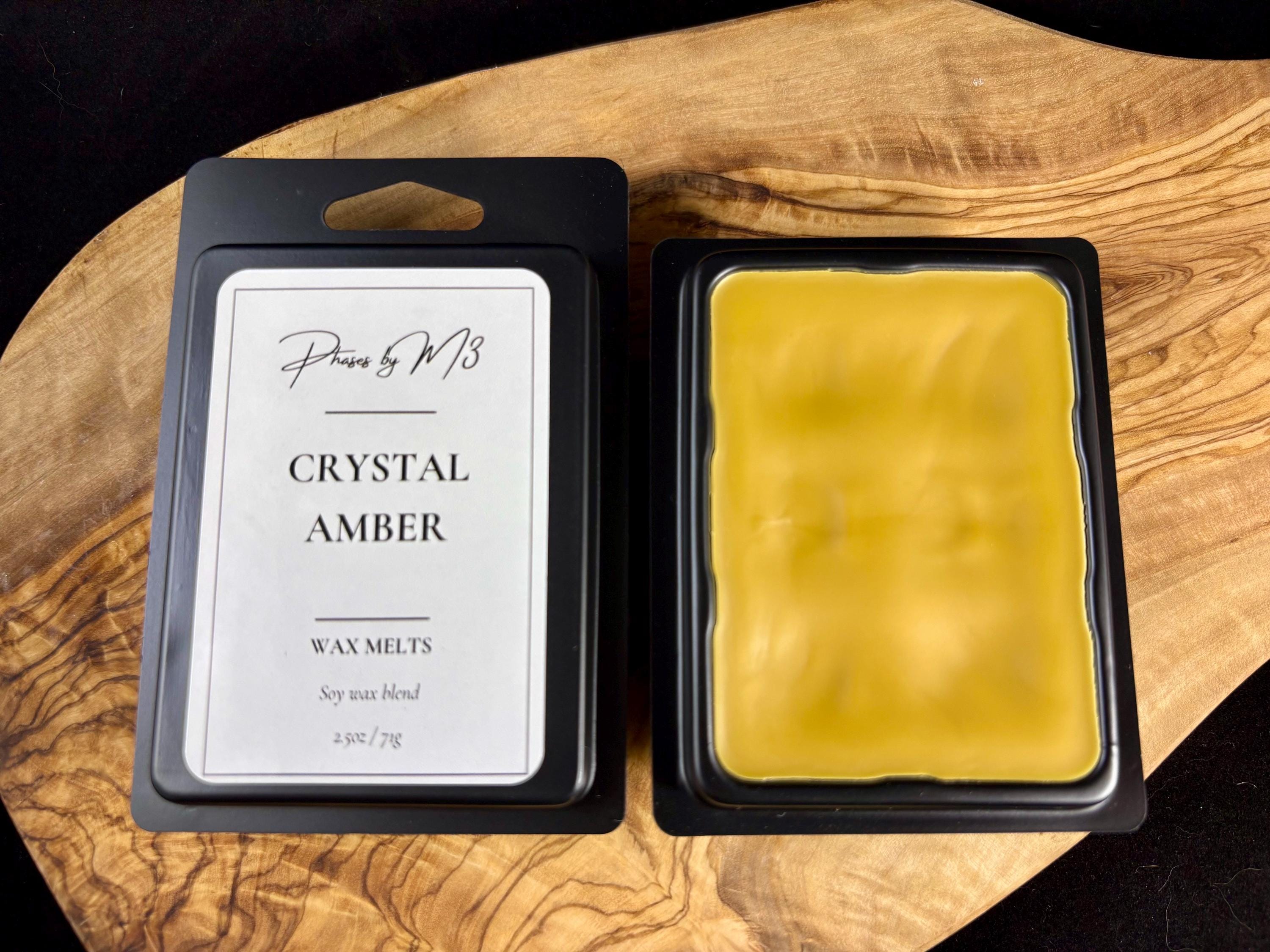Crystal Amber Candles | Luxury Scented Candles | Bergamot, Lime, Amber, Patchouli, White Cyclamen | Amber jar