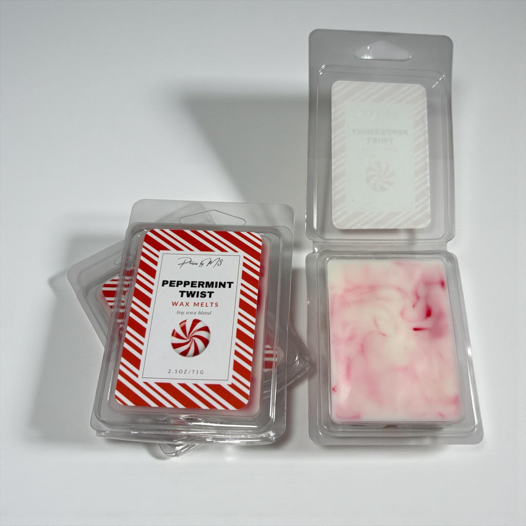Peppermint Twist Whipped Candle | Sweet Marshmallow & Peppermint Scent